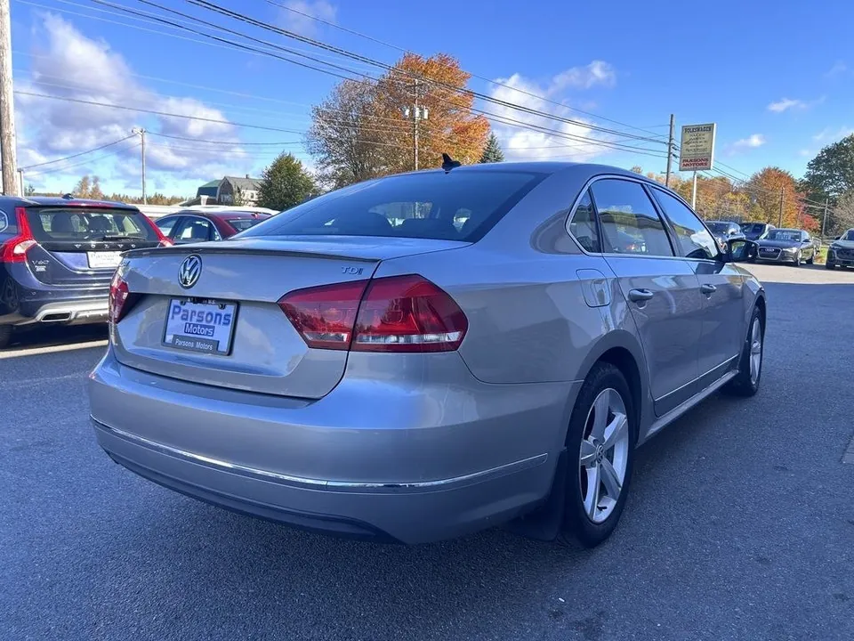 Volkswagen Passat 2013 photo 5