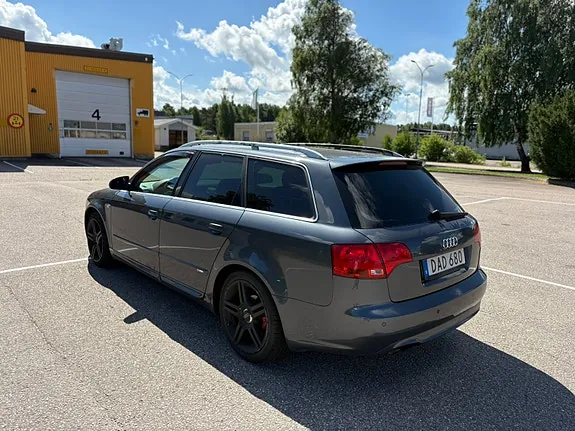Audi A4 2008 photo 3