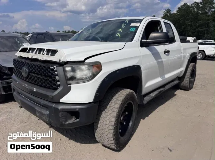 Toyota Tundra 2018 photo 2