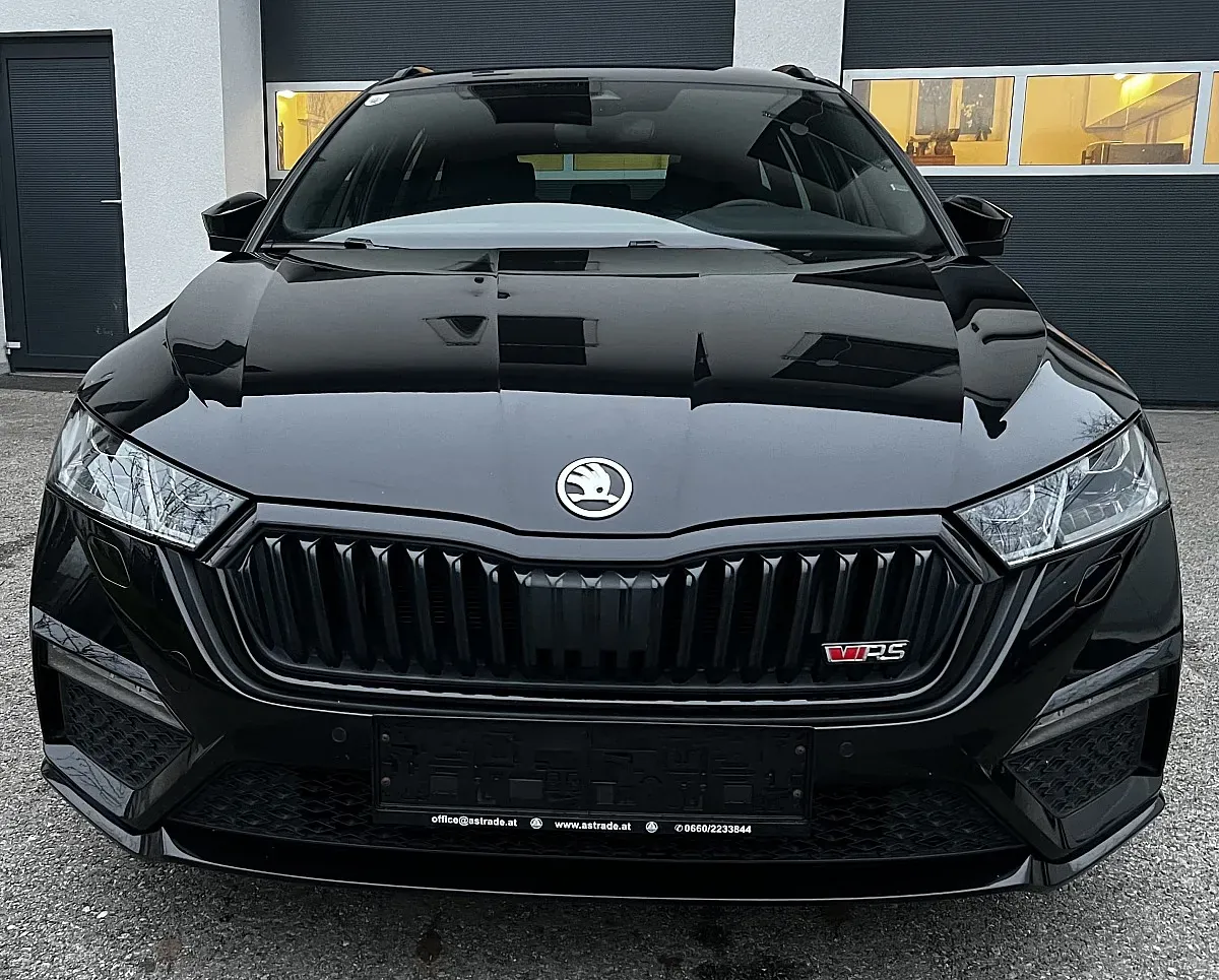 Skoda Octavia 2022 photo 2