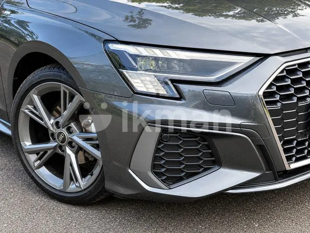 Audi A3 2023 photo 3
