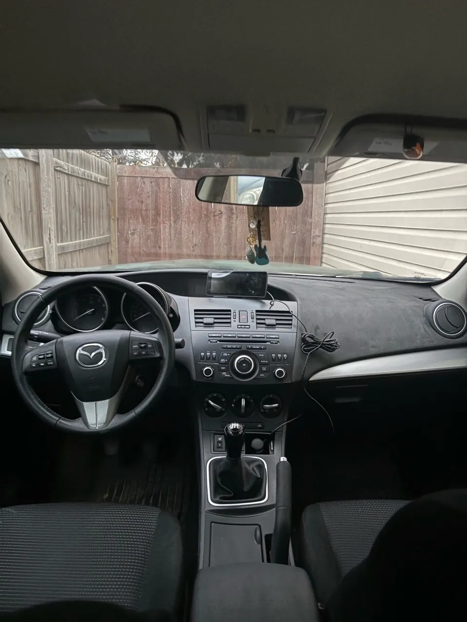 Mazda 3 2012 photo 2