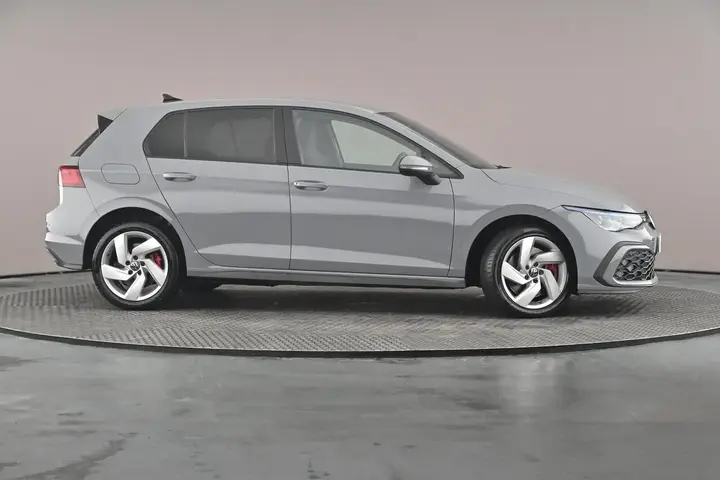 Volkswagen Golf 2023 photo 4