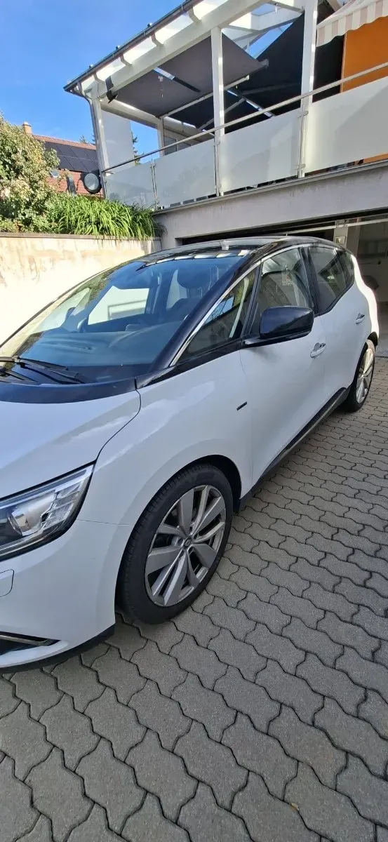 Renault Scenic 2019 photo 2