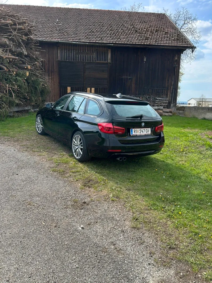 BMW 3 Series 2016 photo 3