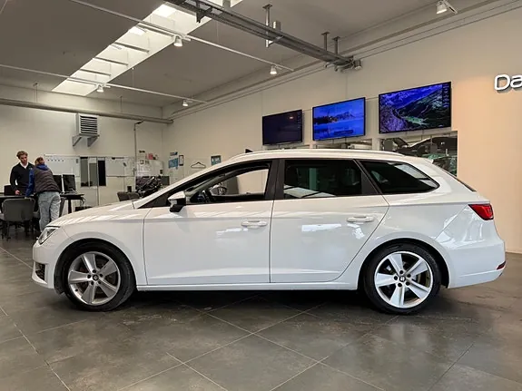 Seat Leon 2015 photo 4