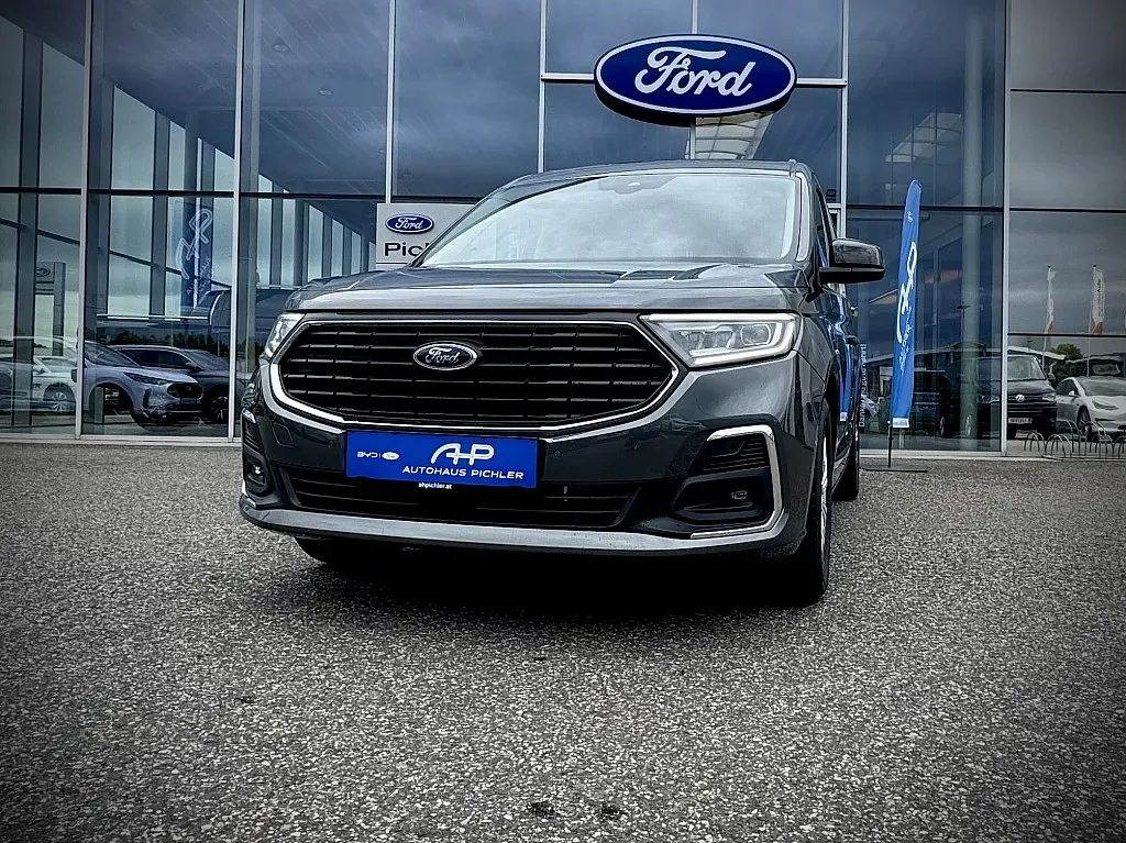 Ford Tourneo Connect 2025 photo 2