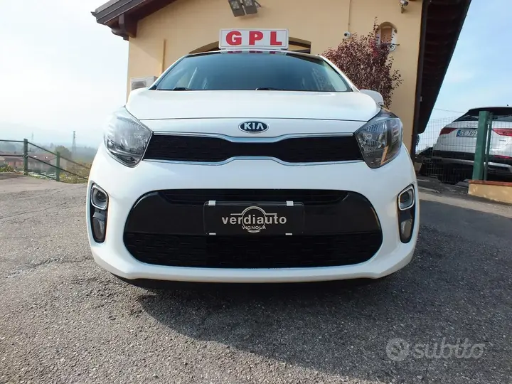 Kia Picanto 2019 photo 2