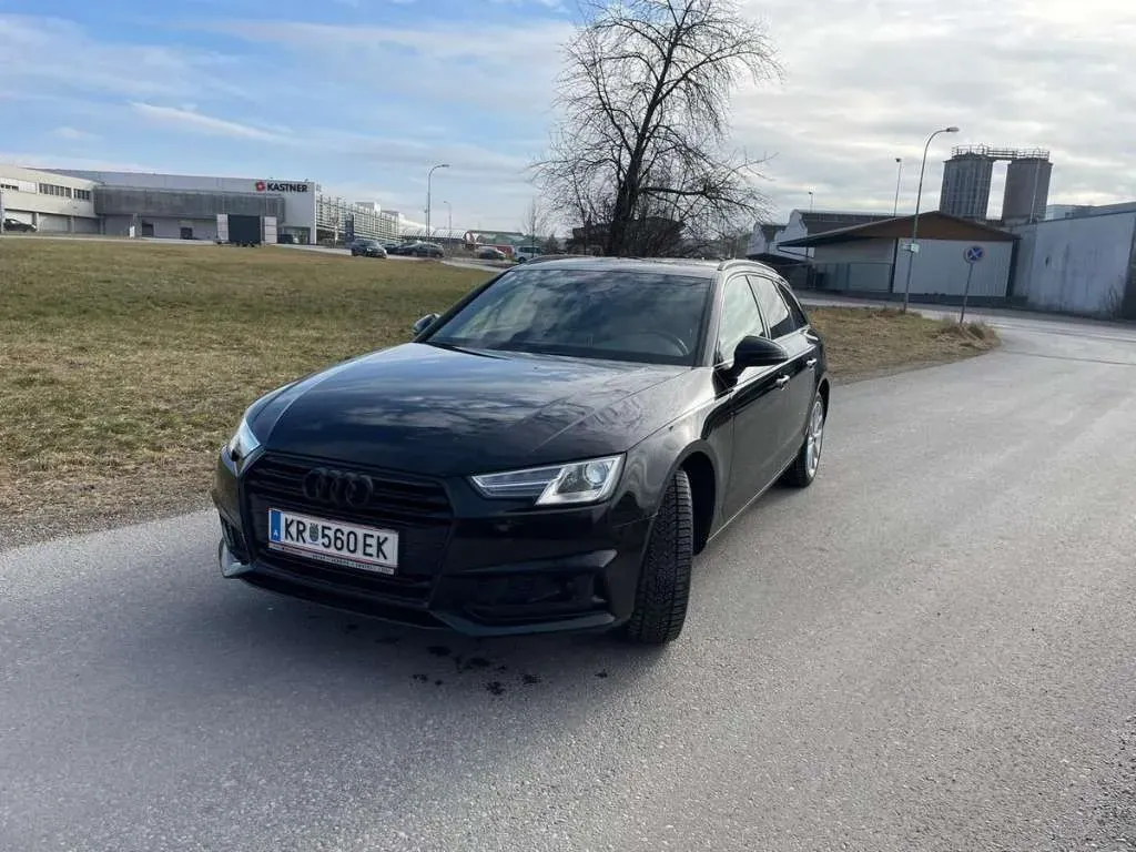 Audi A4 2019 photo 2