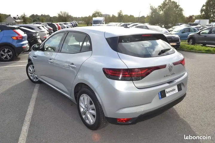 Renault Megane 2022 photo 5