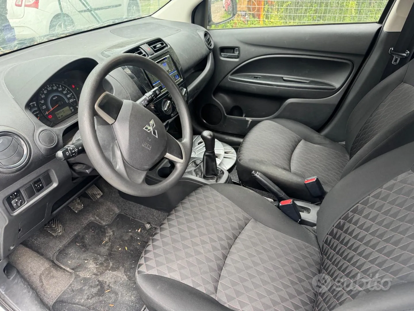 Mitsubishi Space Star 2021 photo 5