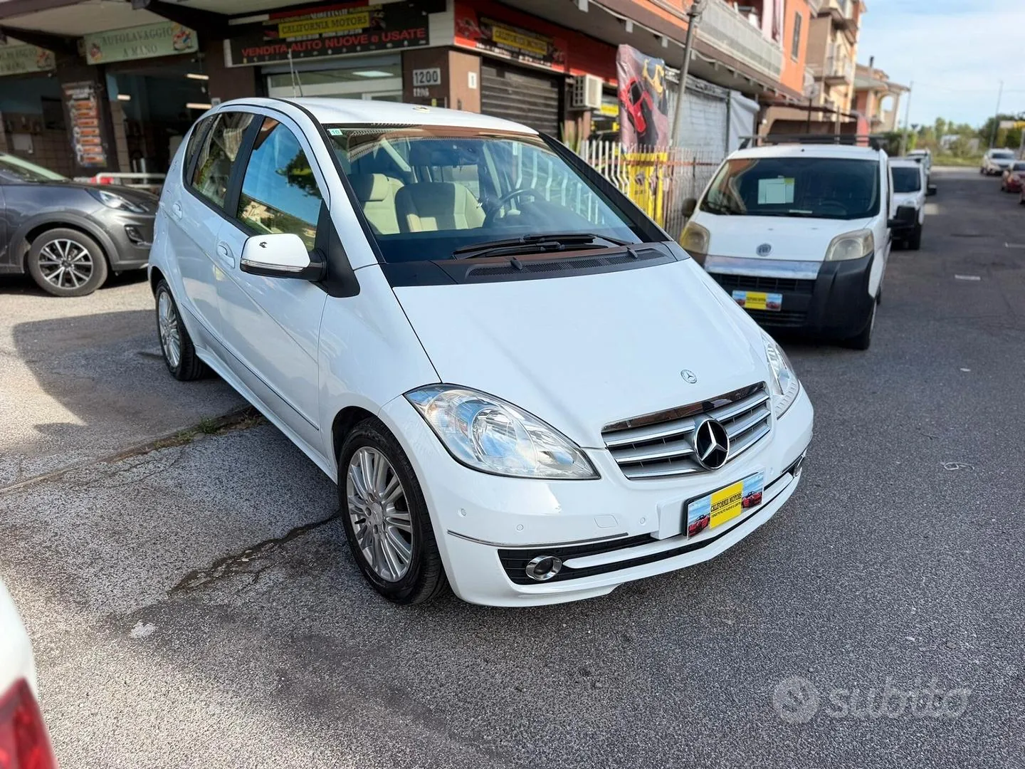Mercedes-Benz A 180