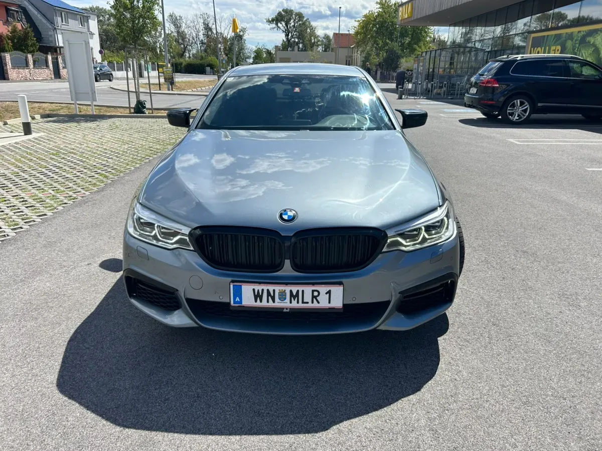 BMW 5 Series 2018 photo 3