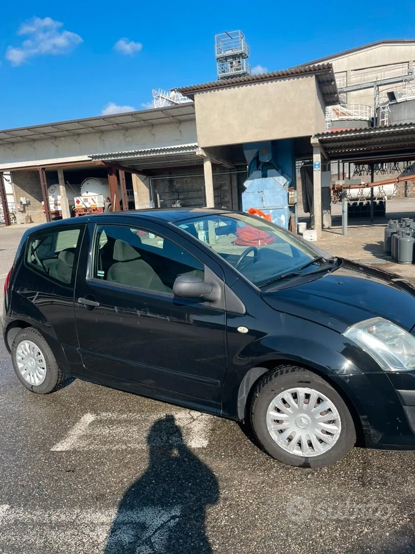 Citroen C2 2008 photo 2