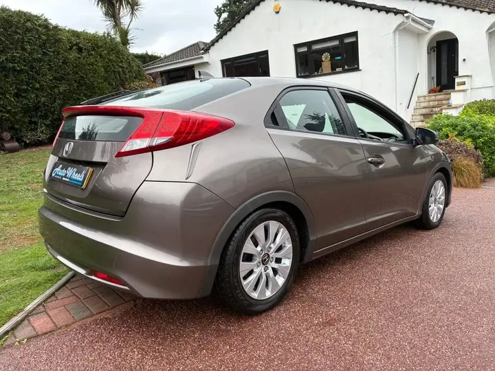 Honda Civic 2014 photo 3