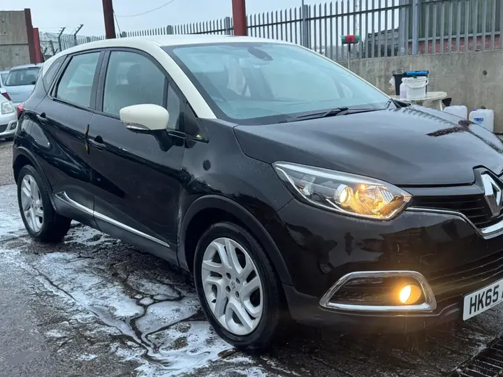 Renault Captur 2015 photo 2