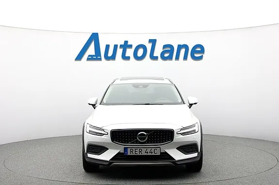Volvo V60 Cross Country 2020 photo 3