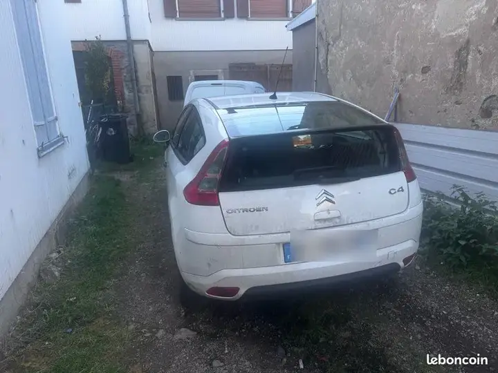 Citroen C4 2007 photo 2