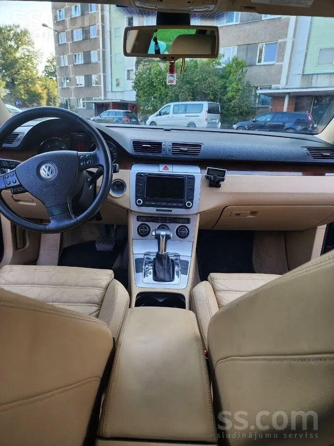 Volkswagen Passat 2005 photo 3