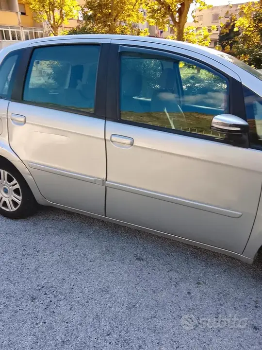 Fiat Idea 2005 photo 4