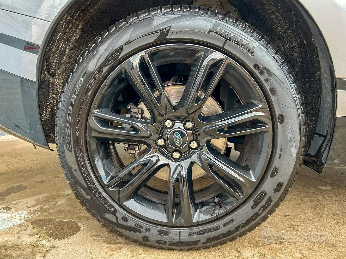 Land Rover Range Rover Velar 2022 photo 5