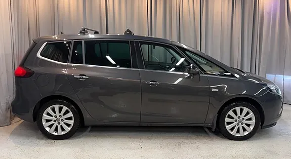 Opel Zafira Tourer 2013 photo 5