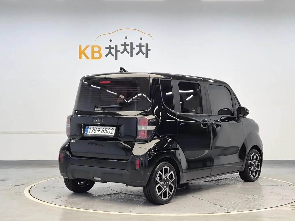Kia K5 2026 photo 3