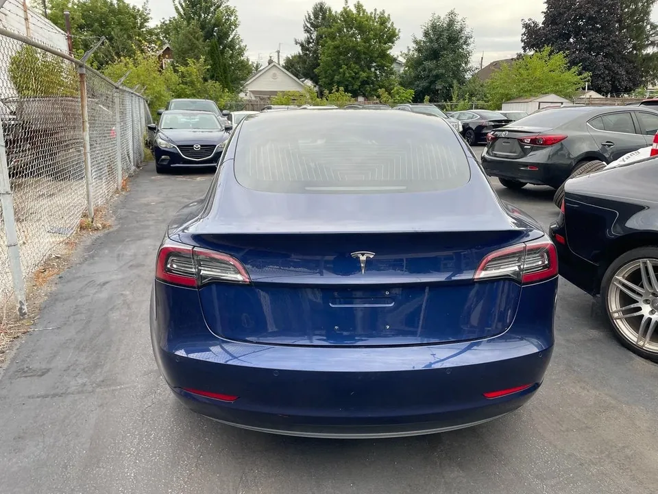 Tesla Model 3 2018 photo 5