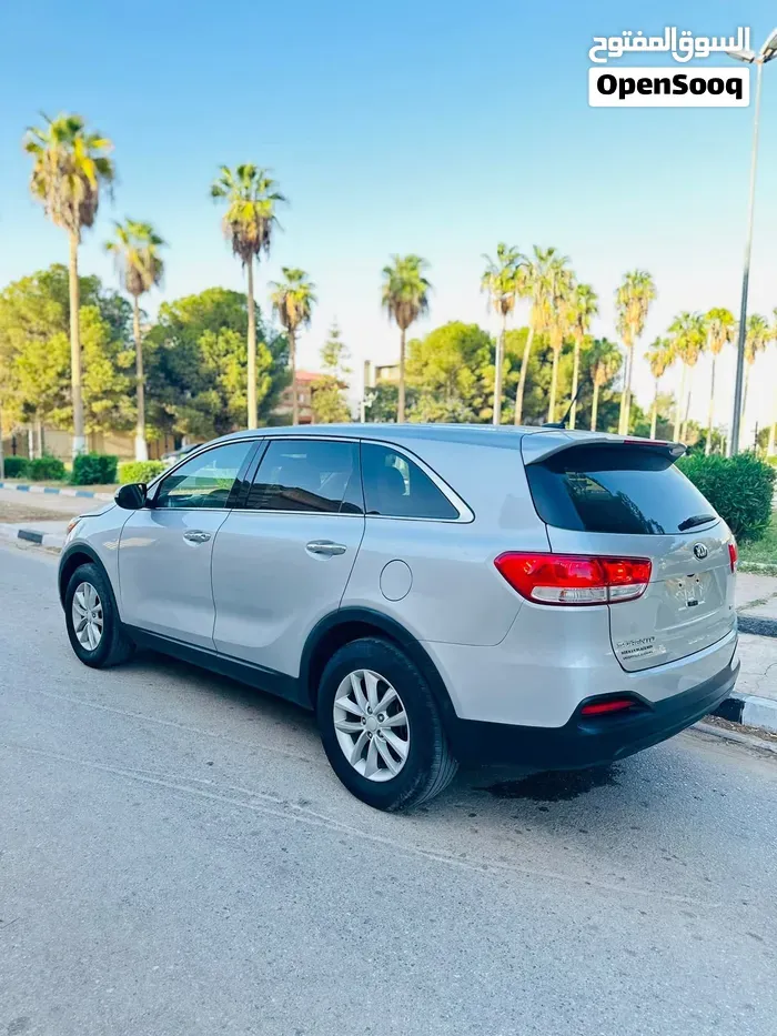 Kia Sorento 2018 photo 2