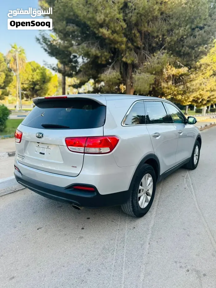 Kia Sorento 2018 photo 4