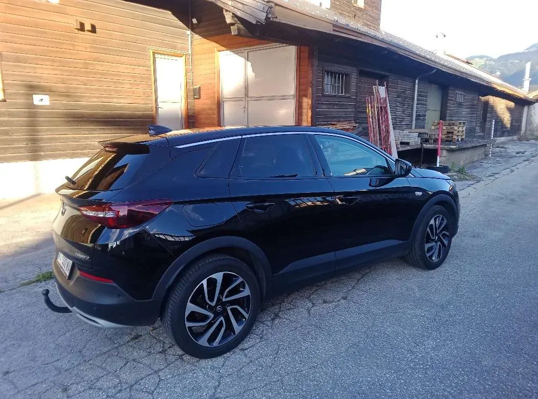 Opel Grandland X 2018 photo 2