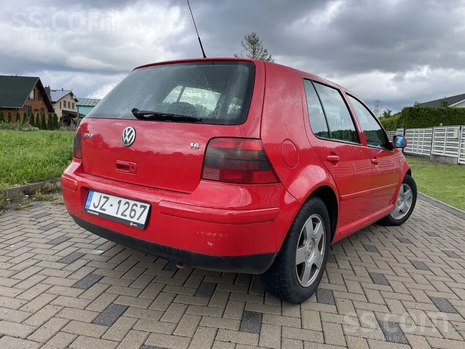 Volkswagen Golf 4 1998 photo 4