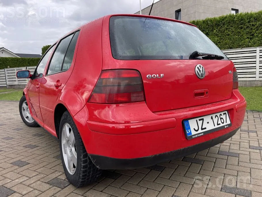 Volkswagen Golf 4 1998 photo 2