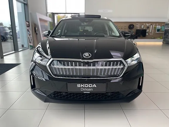 Skoda Enyaq 2023 photo 2