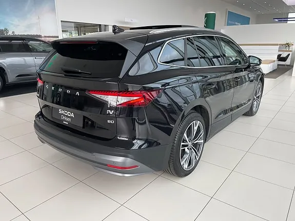 Skoda Enyaq 2023 photo 4