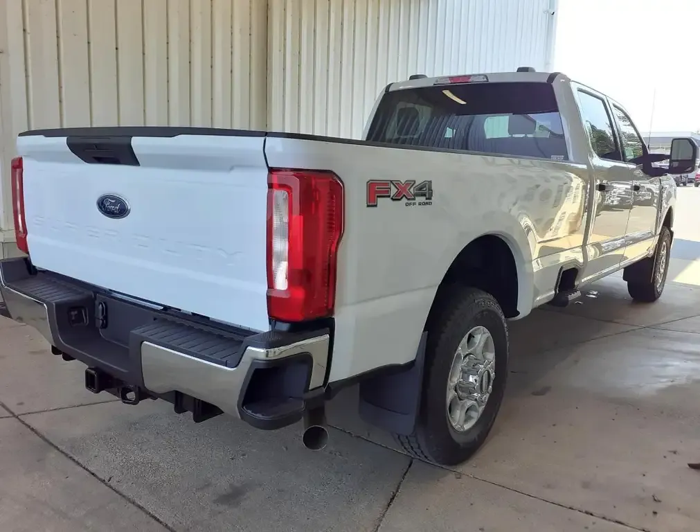 Ford F 350 2026 photo 5