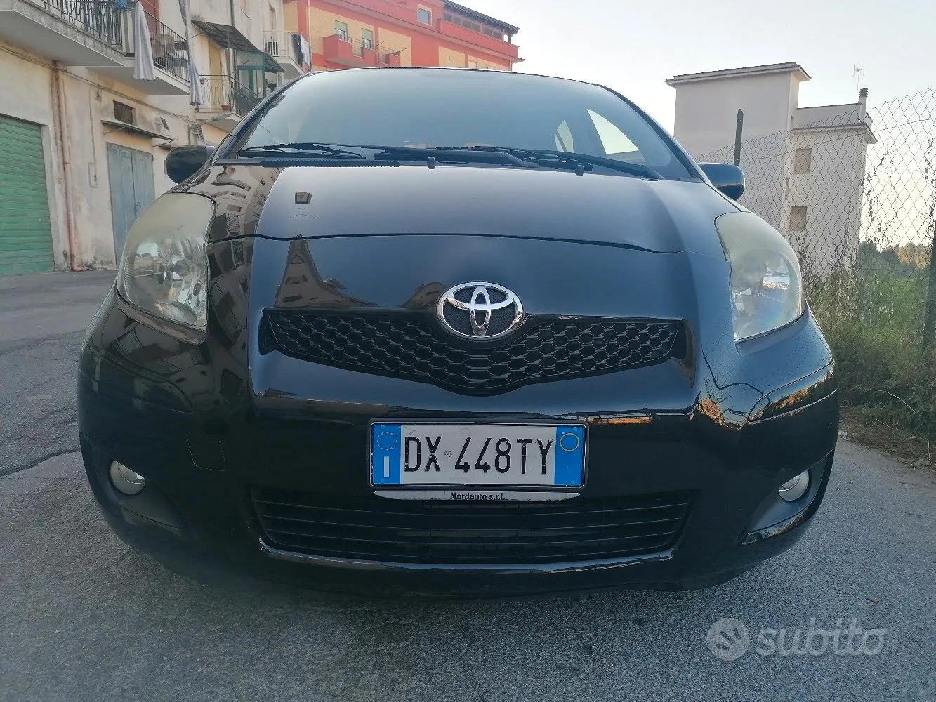 Toyota Yaris 2009 photo 3
