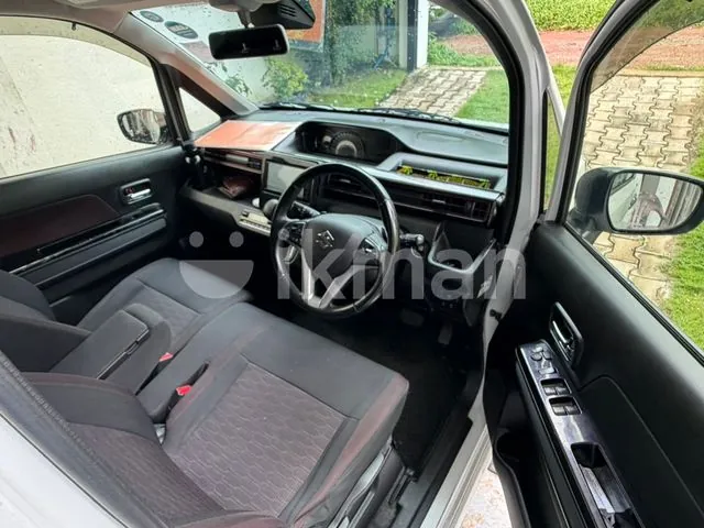 Suzuki Wagon R Stingray 2018 photo 2