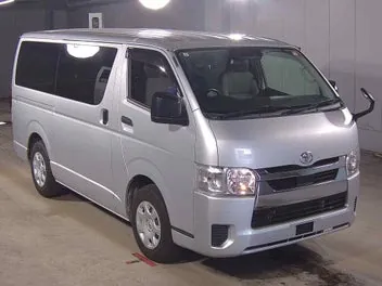 Toyota Hiace 2021 photo 2