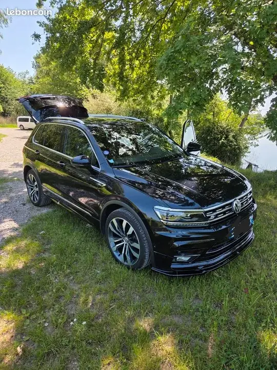 Volkswagen Tiguan 2018 photo 2
