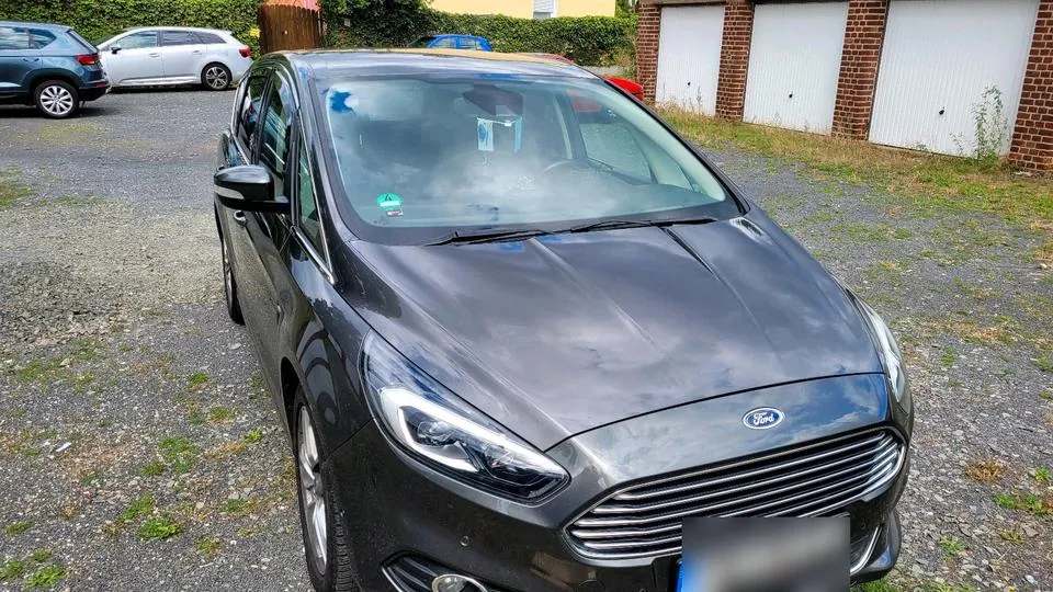 Ford S-Max