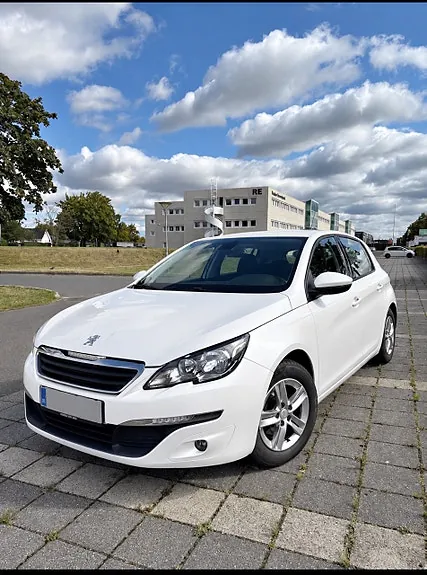 Peugeot 308 2017 photo 2