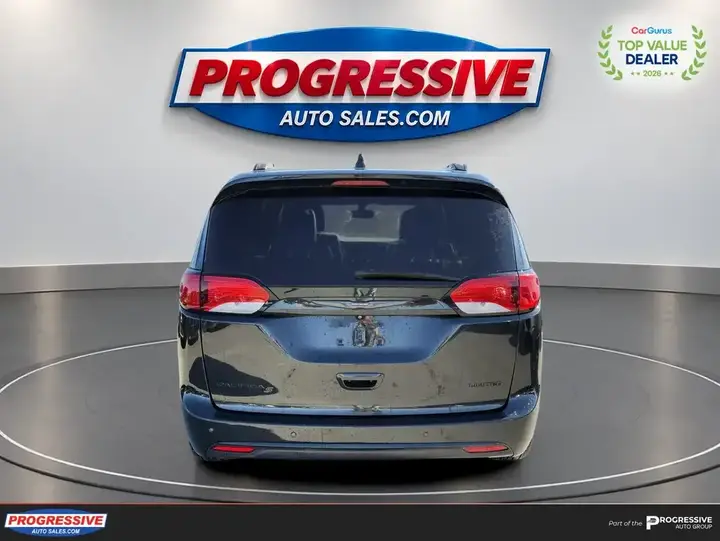 Chrysler Pacifica 2018 photo 4