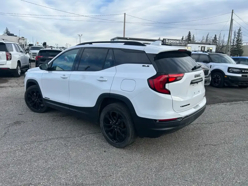 GMC Terrain 2021 photo 2