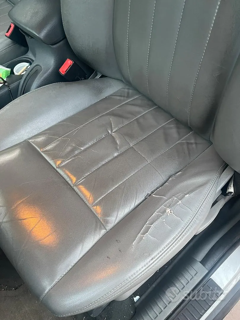 Jeep Cherokee 2006 photo 4