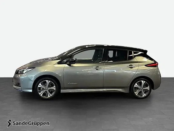 Nissan Leaf 2019 photo 2
