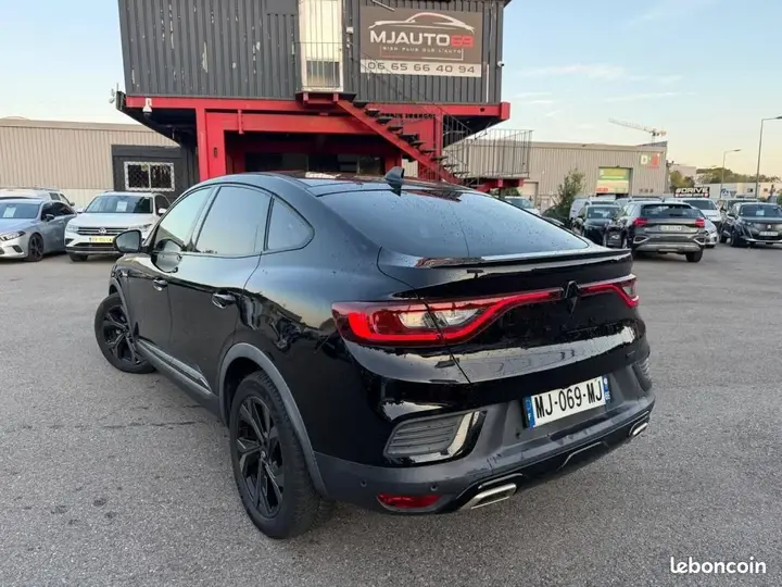 Renault Arkana 2023 photo 3