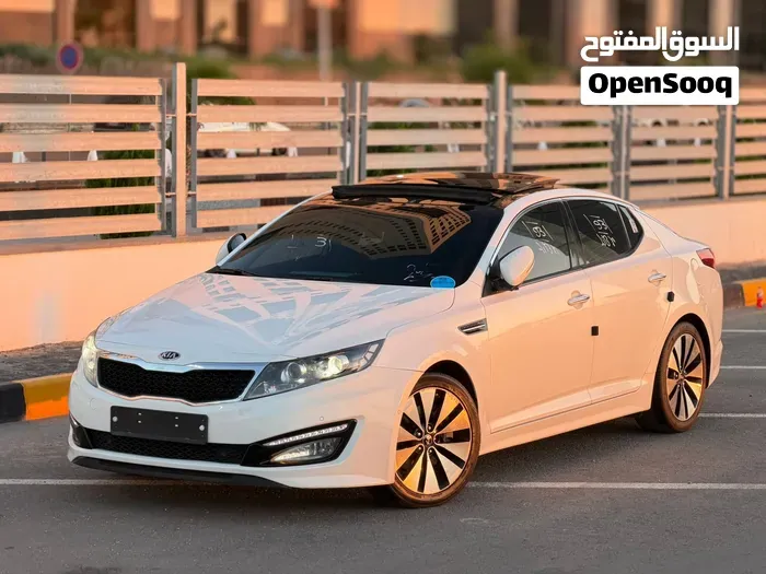 Kia K5 2012 photo 3
