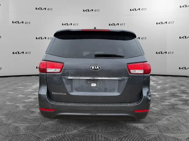 Kia Sedona 2018 photo 4