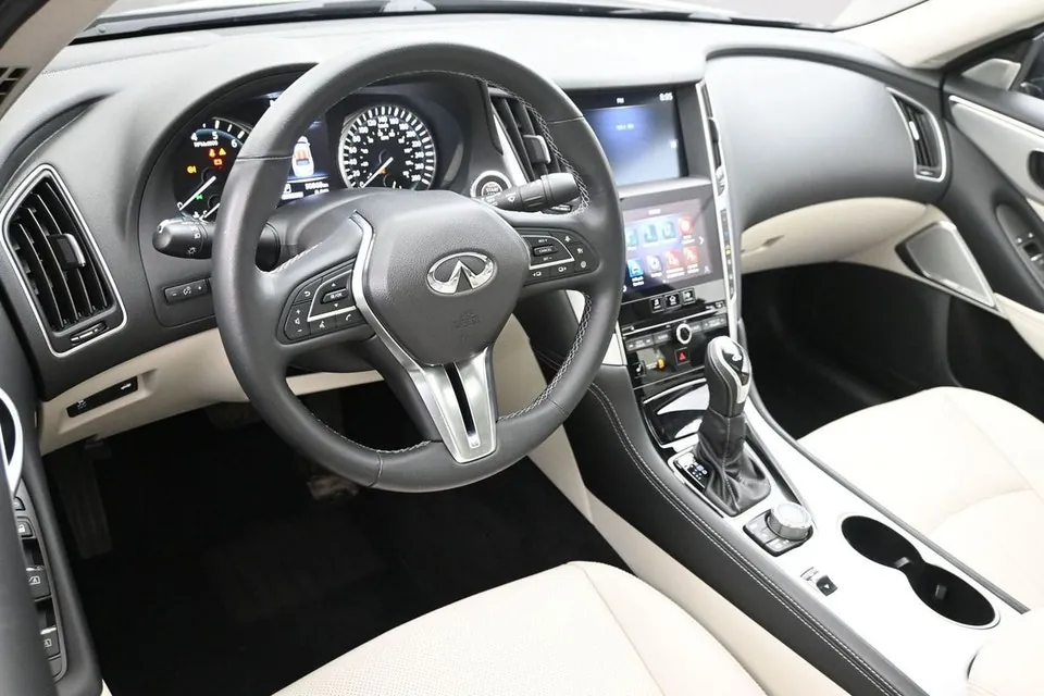 Infiniti Q50 2024 photo 5